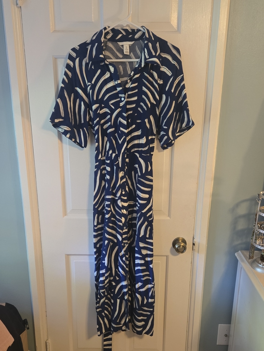 H&M Navy and White Patterned Maxi Shirt Dress